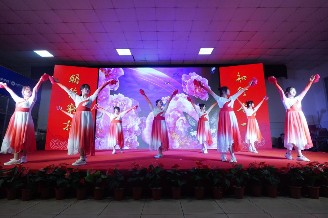 ɽ�|�f(w��n)ͨ2021������̌W(xu��)���չ��̿��Y(ji��)�߱��ô��(hu��)�A�M�ɹ���