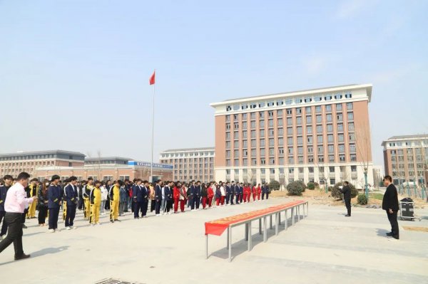 ���W(xu��)�Y���o��������ɽ�|�fͨ����(d��o)У�@��ȫ�����Yò�»��(d��ng)��ʽ����(d��ng)