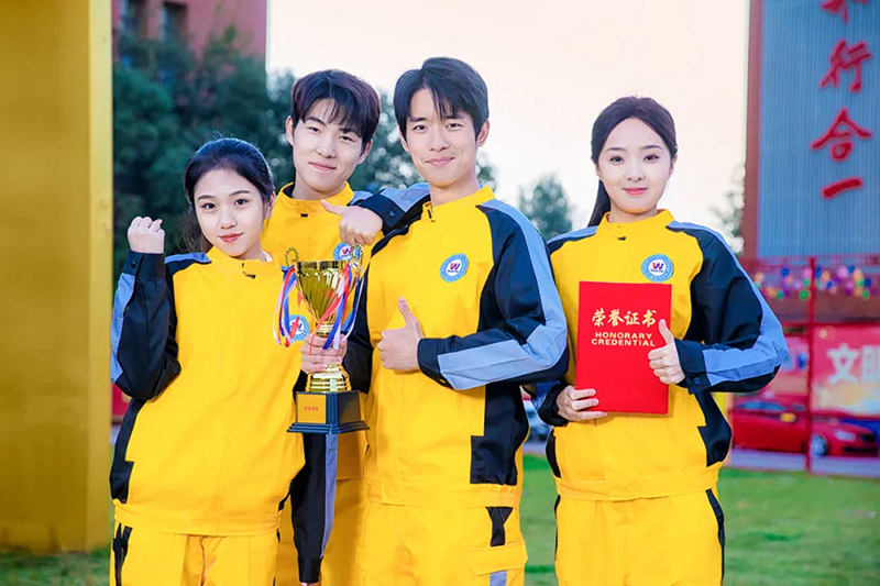 �z�W(xu��)�ĺ������������όW(xu��)ԓ��ô�k���x��У�������Æ���
