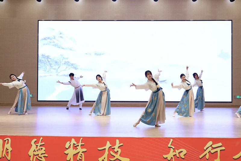 ��У������Ҋ(ji��n)�C���L(zh��ng) ɽ�|�f(w��n)ͨ 2026 �����ڼ��L(zh��ng)Ҋ(ji��n)�C��(hu��)�A�M��Ļ
